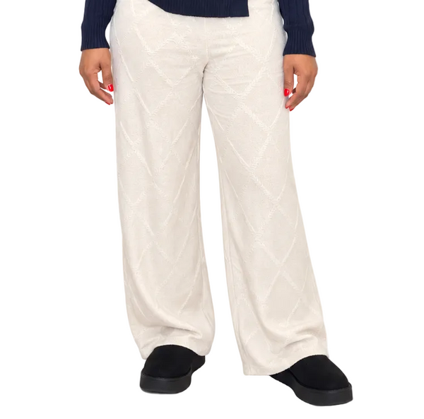 Fiona Pants With Diamond Stitching
