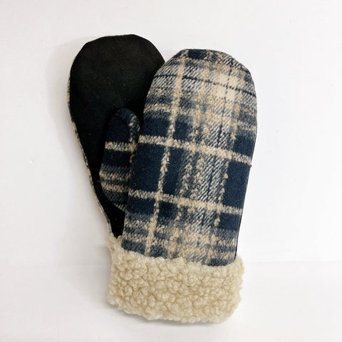 Navy & Cream Plaid Mittens