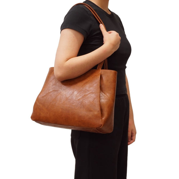 Adelyn Tote Bag - Lady of the Lake