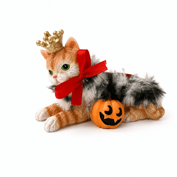 Albert Royal Halloween Cat Figurine - Lady of the Lake