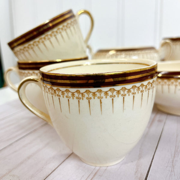 Alfred Meakin - Royal Wembley Burgundy China - Set of 23