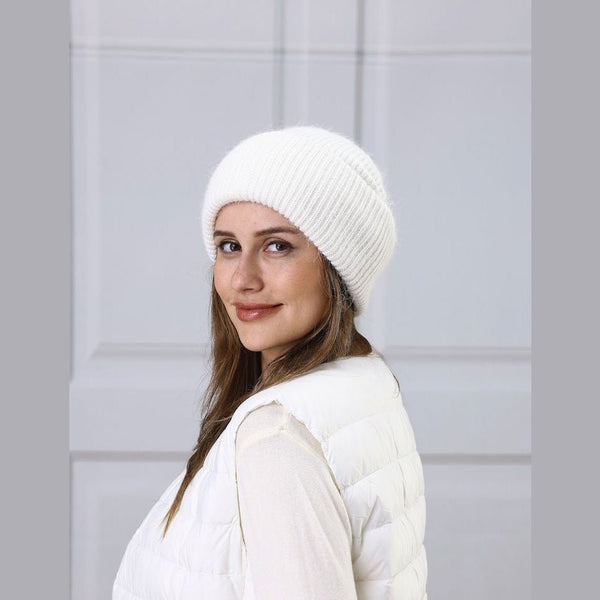 Angora Blend Ribbed Beanie / Touque