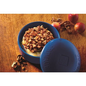 files/apple-pecan-brie-topping-939560.jpg