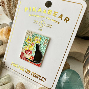 files/arles-cat-and-sunflowers-enamel-pin-235031.jpg