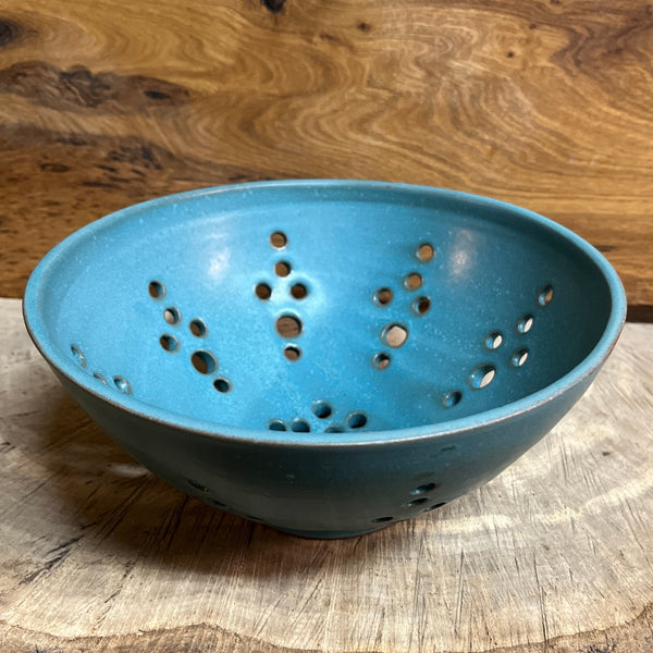 Berry / Fruit Bowl - The Blue Garden Pottery