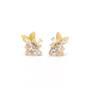 files/botanist-stud-earrings-163735.webp