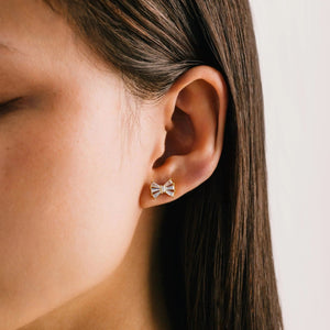 files/camille-stud-earrings-726433.webp