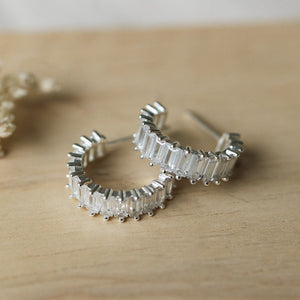 files/chara-hoop-earrings-507163.jpg