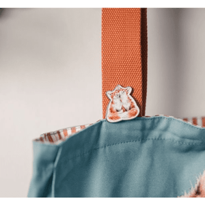 files/contentment-fox-pin-289232.png