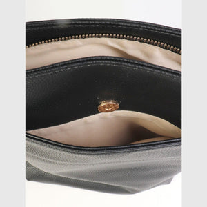 files/cross-body-pocket-satchel-168816.jpg