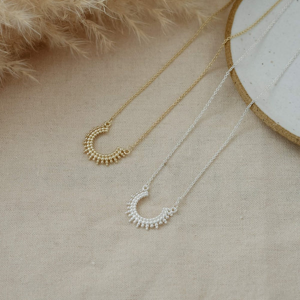 Curved Luck Necklace