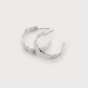 files/daria-wave-hoop-earrings-390038.jpg