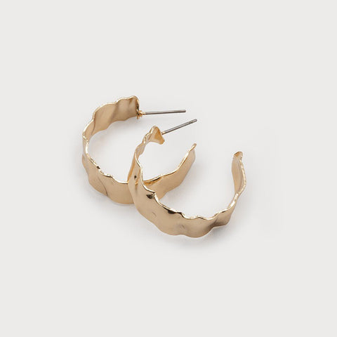 Daria Wave Hoop Earrings