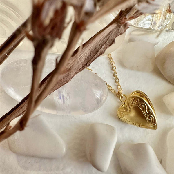 Elizabeth Vintage Heart Shaped Locket Charm Necklace - Lady of the Lake