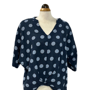 files/elyna-tunic-with-front-tuck-535281.jpg