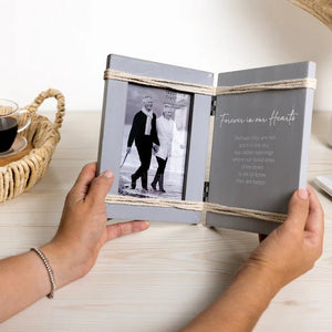 files/forever-in-our-hearts-hinged-sentiment-photo-frame-103861.webp
