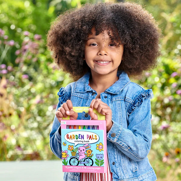 Garden Pals Carry Along! Colouring Book & Crayon Set - Lady of the Lake