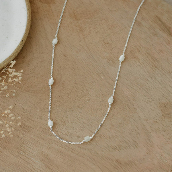 Gina Necklace - Mother of Pearl