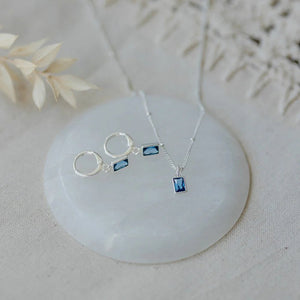 files/glim-necklace-sky-blue-795199.webp