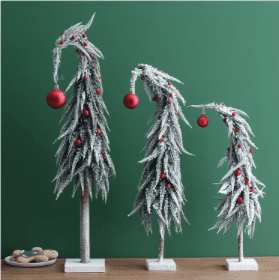 Gnome Berry Tree - Lady of the Lake