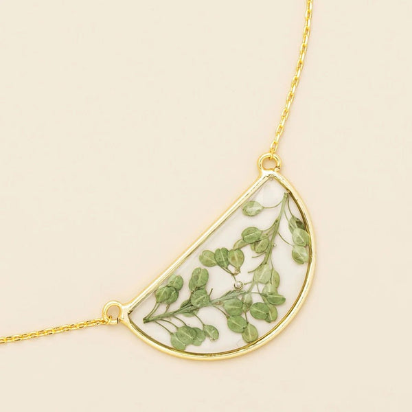 Green Peppergrass - Pressed Flower Necklace - Lady of the Lake