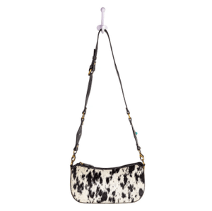 files/hatties-way-hand-tooled-bag-961918.png