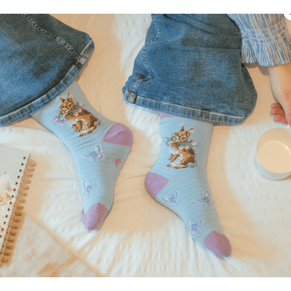 Head Clover Heels - Rabbit Socks - Lady of the Lake