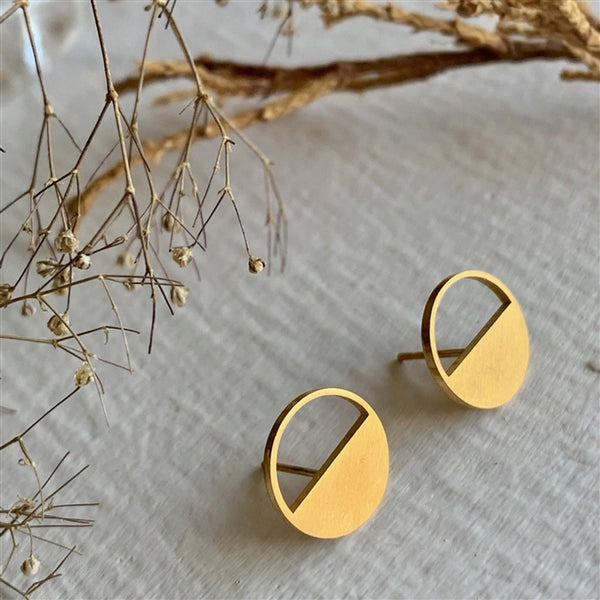 Horizon Silhouette Stud Earrings - Lady of the Lake