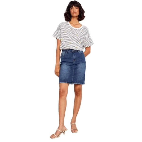 Jordyn Yarn - Dye Short Sleeve Crew Neck T-Shirt With Embroidery Detail - Lady of the Lake