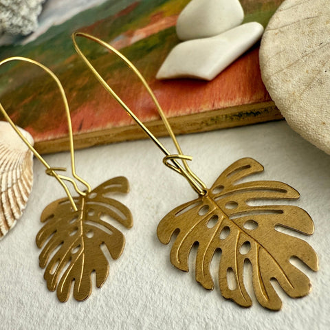 Khasi Brass Monstera Leaf On Raw Brass Kidney Wire - Lady of the Lake