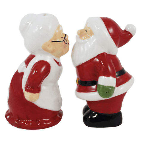 Kissing Couple Salt & Pepper