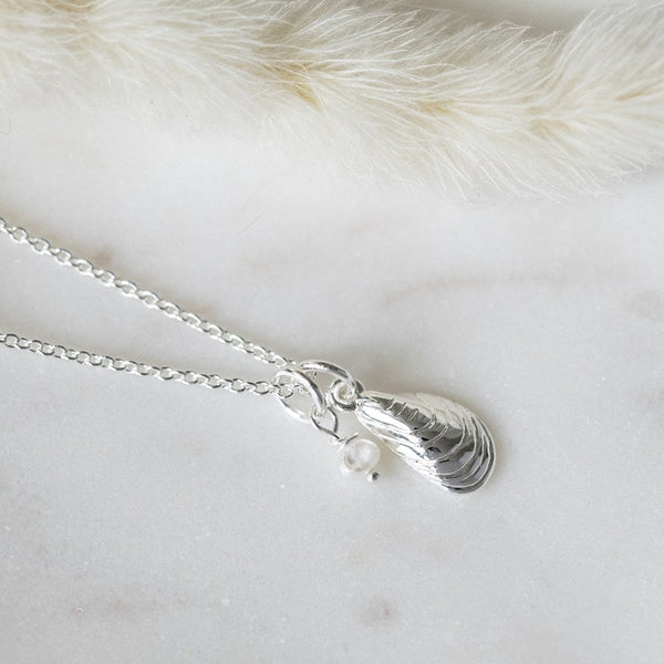Lil Maris Necklace - Lady of the Lake