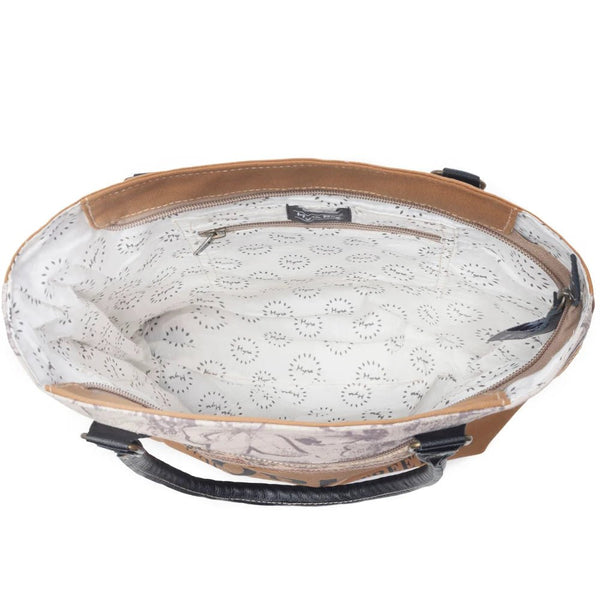 M-Vintage Tote Bag - Lady of the Lake