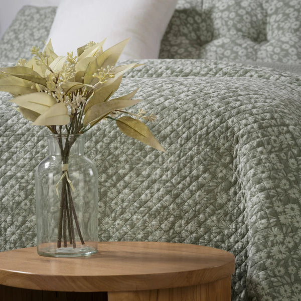 Maggie Green Quilt Set - Lady of the Lake
