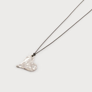 files/molly-necklace-with-hammered-heart-pendant-570183.jpg