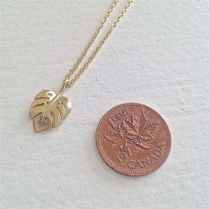 files/monstera-leaf-charm-necklace-714808.jpg