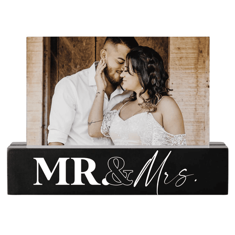 Mr & Mrs - Photo Stand