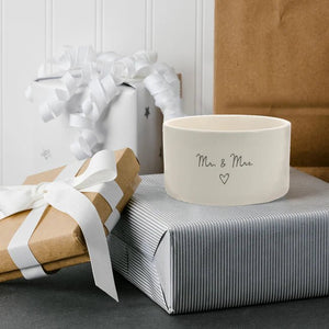 files/mr-mrs-soy-candle-882899.webp