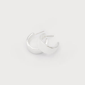 files/nova-chunky-half-moon-earrings-528356.jpg