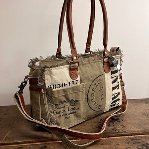 files/queen-creek-crossbody-bag-540061.jpg