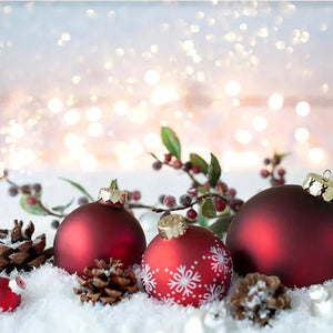 Red Baubles On Snow - Paper Napkins