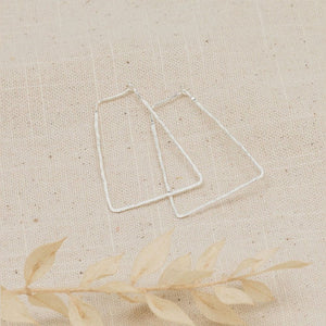 files/remy-hoop-earrings-649785.jpg