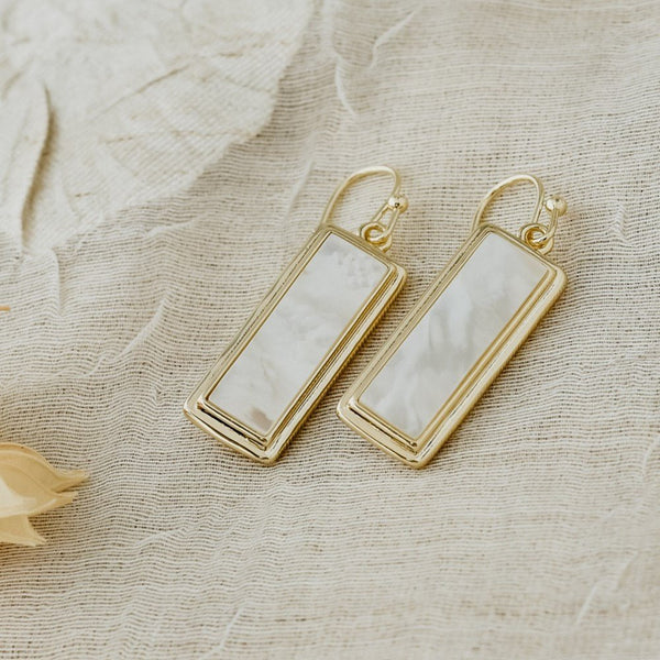Sarah Earrings With Mother Of Pearl - Lady of the Lake