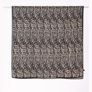 files/scarf-paisley-floral-647535.jpg