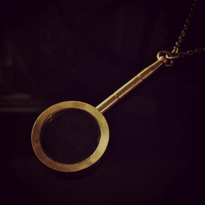 files/sherlock-magnifying-glass-necklace-170467.jpg