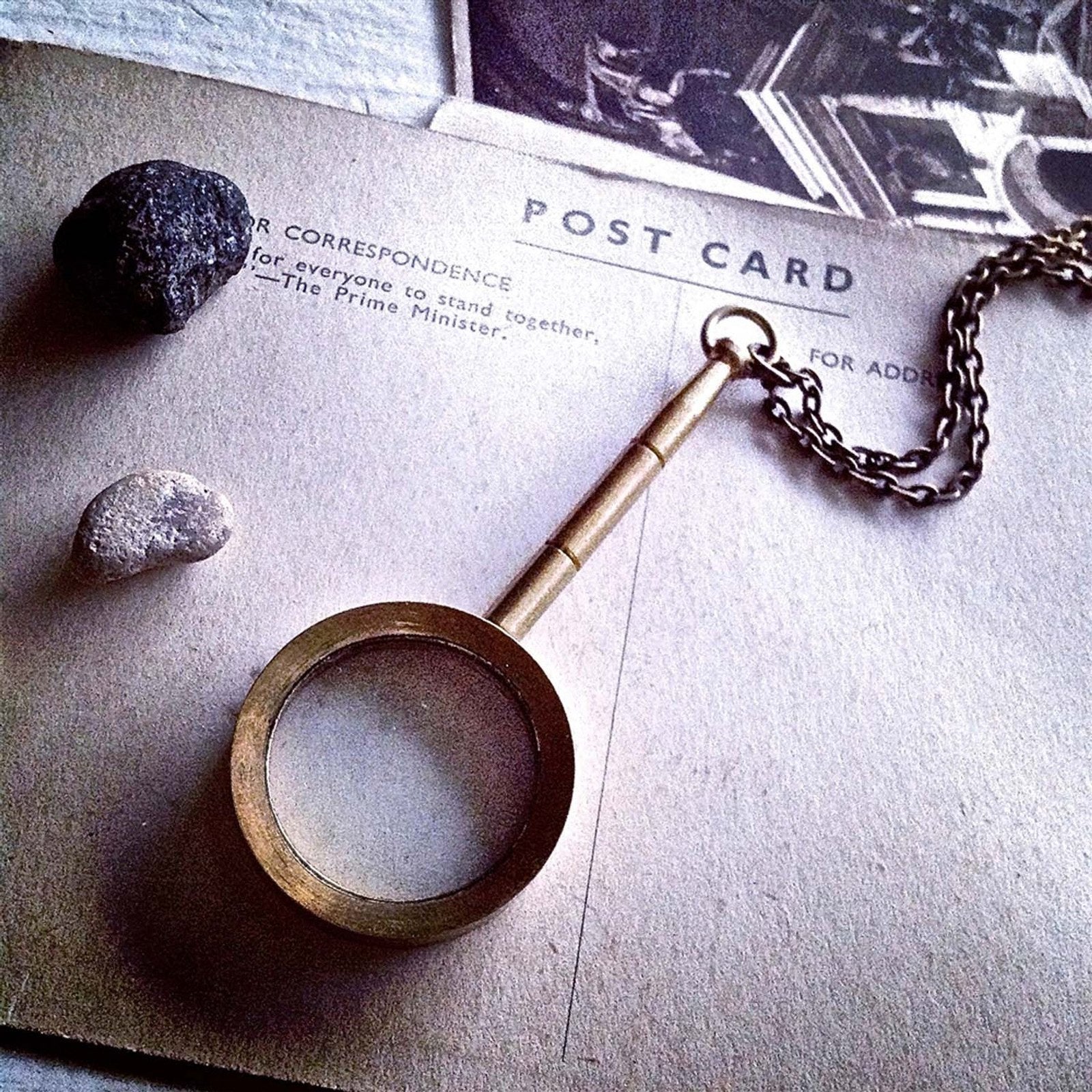 Sherlock Magnifying Glass Necklace - Lady of the Lake