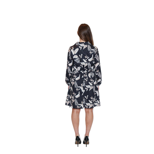 Thyra Printed Dress With Collar Pockets - Lady of the Lake