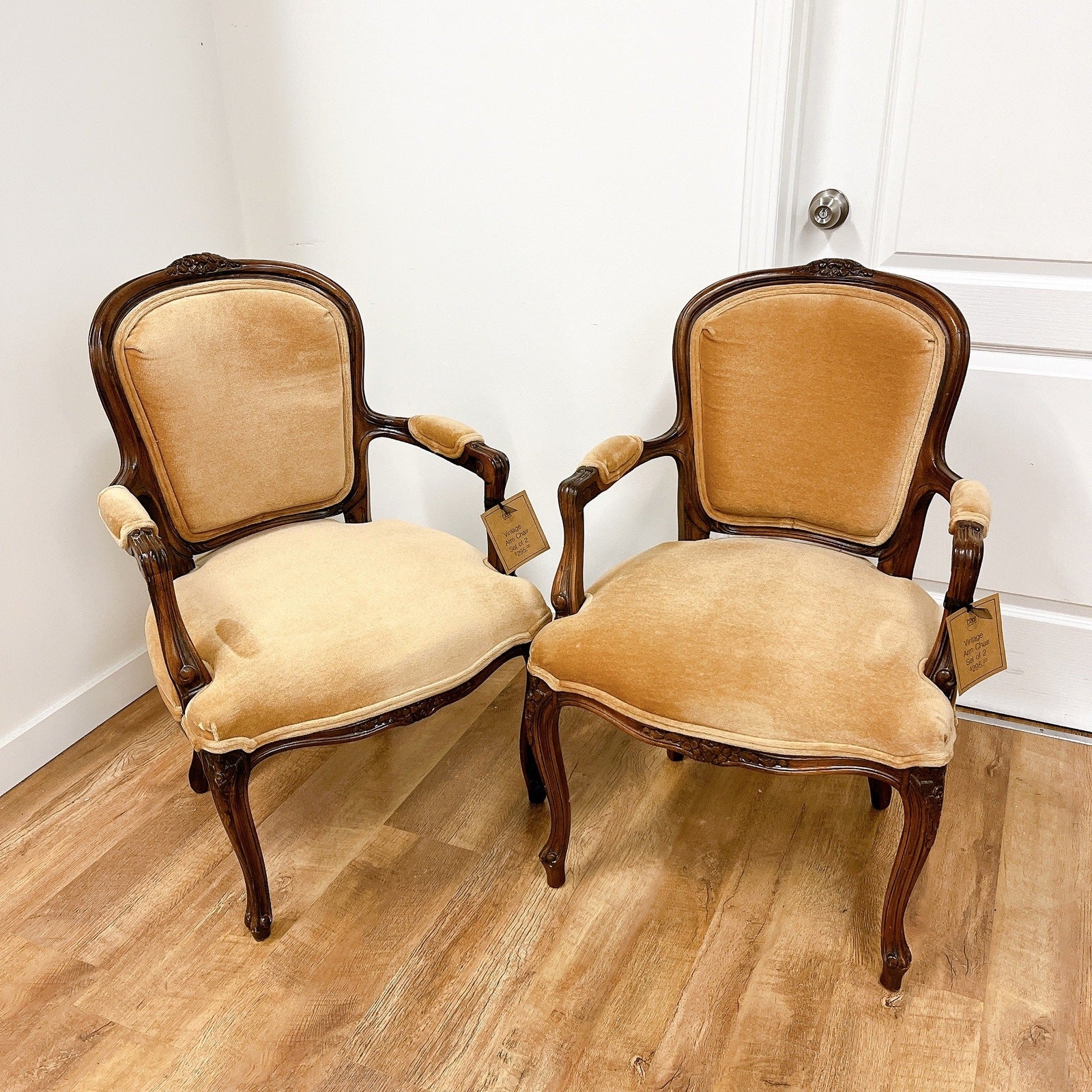 Vintage Arm Chair - Set of 2