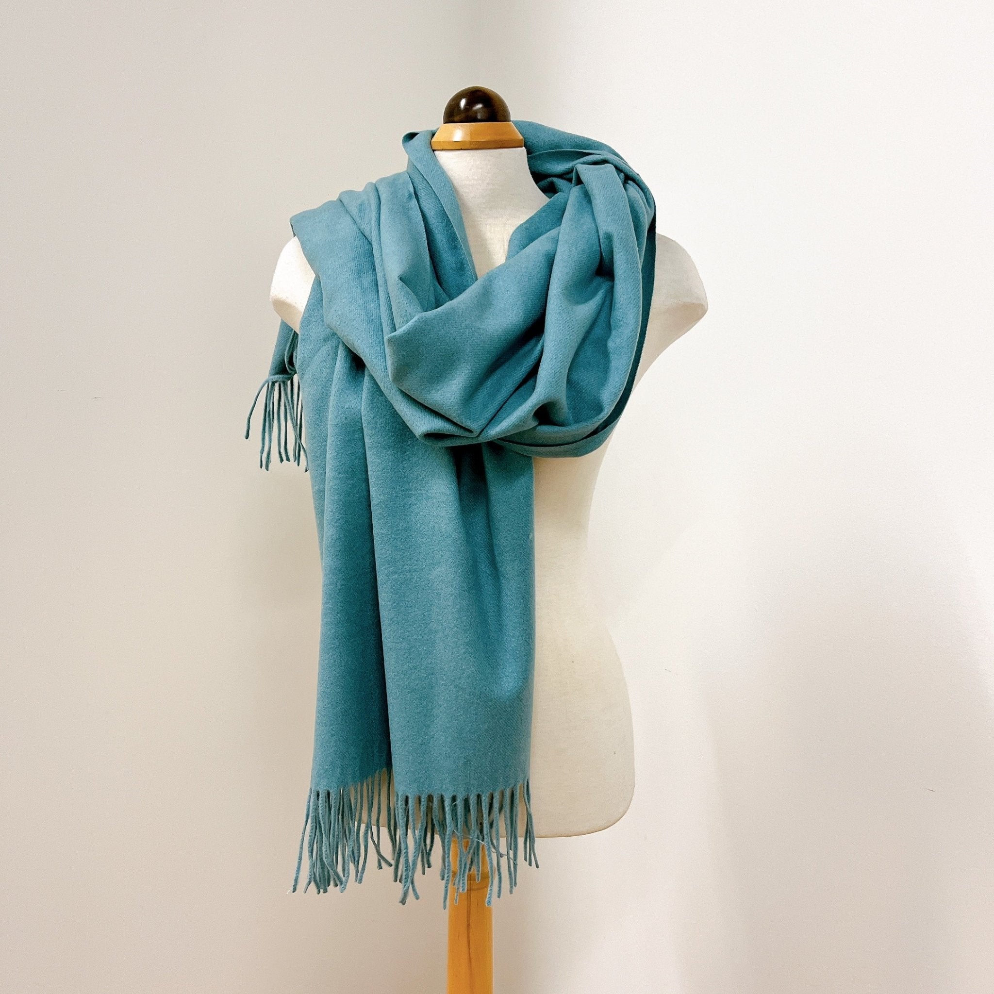 Winter Scarf - Cashmere Feeling With Tassels