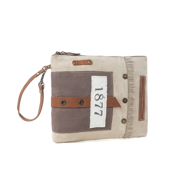 Yesteryear Vintage Style Pouch - Lady of the Lake